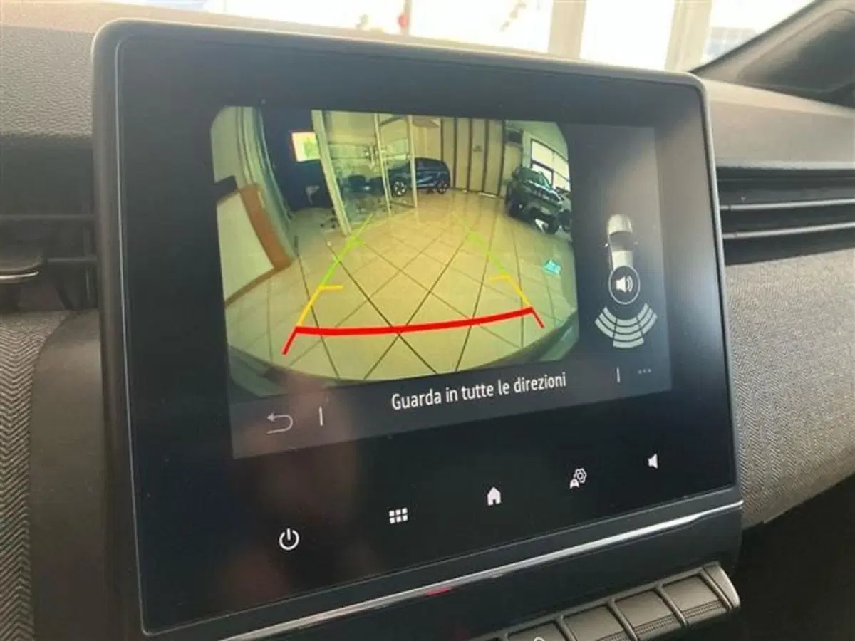 Renault Clio usata a Como (14)