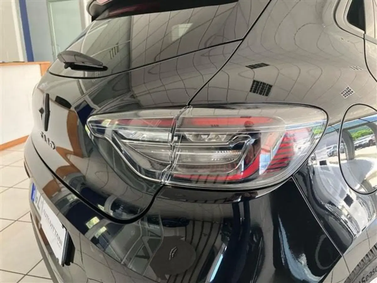 Renault Clio usata a Como (8)