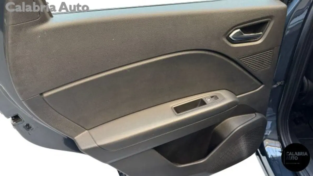 Renault Captur usata a Reggio Calabria (20)