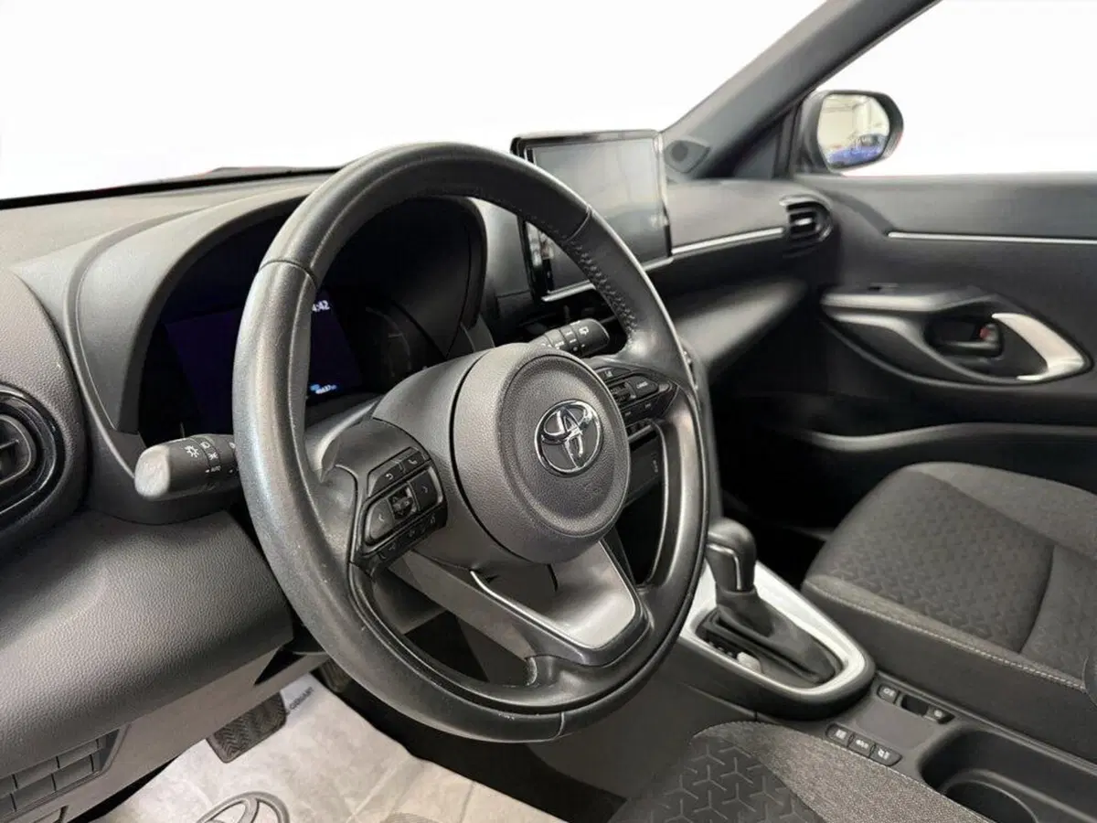 Toyota Yaris Cross usata a Monza e Brianza (12)