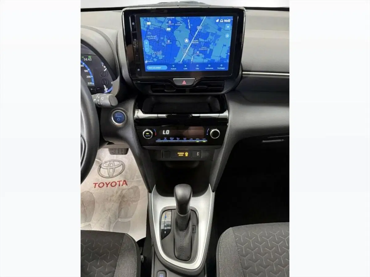 Toyota Yaris Cross usata a Monza e Brianza (13)