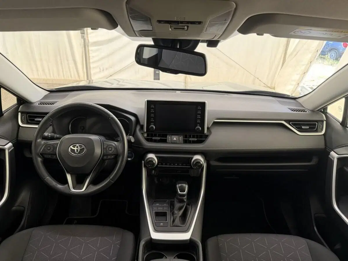 Toyota Rav4 usata a Monza e Brianza (9)
