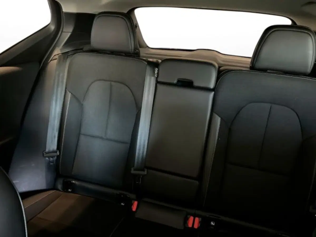Volvo XC40 usata a Modena (9)