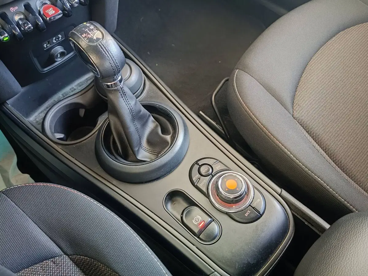 MINI Mini Countryman usata a Ascoli Piceno (17)