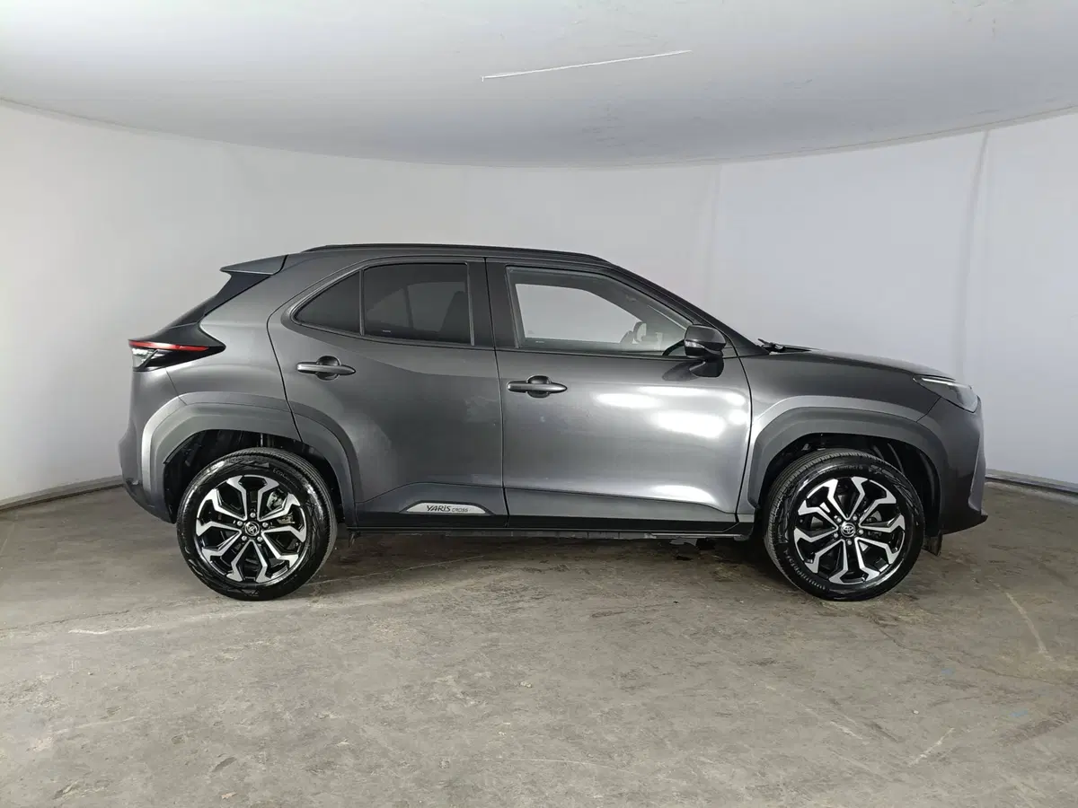 Toyota Yaris Cross usata a Ascoli Piceno (3)