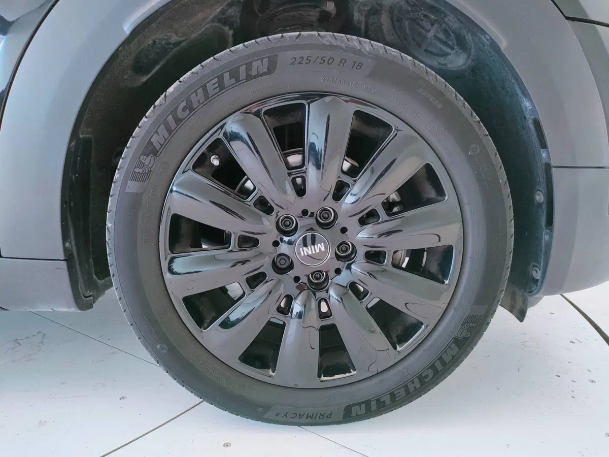 MINI Mini Countryman usata a Ascoli Piceno (9)