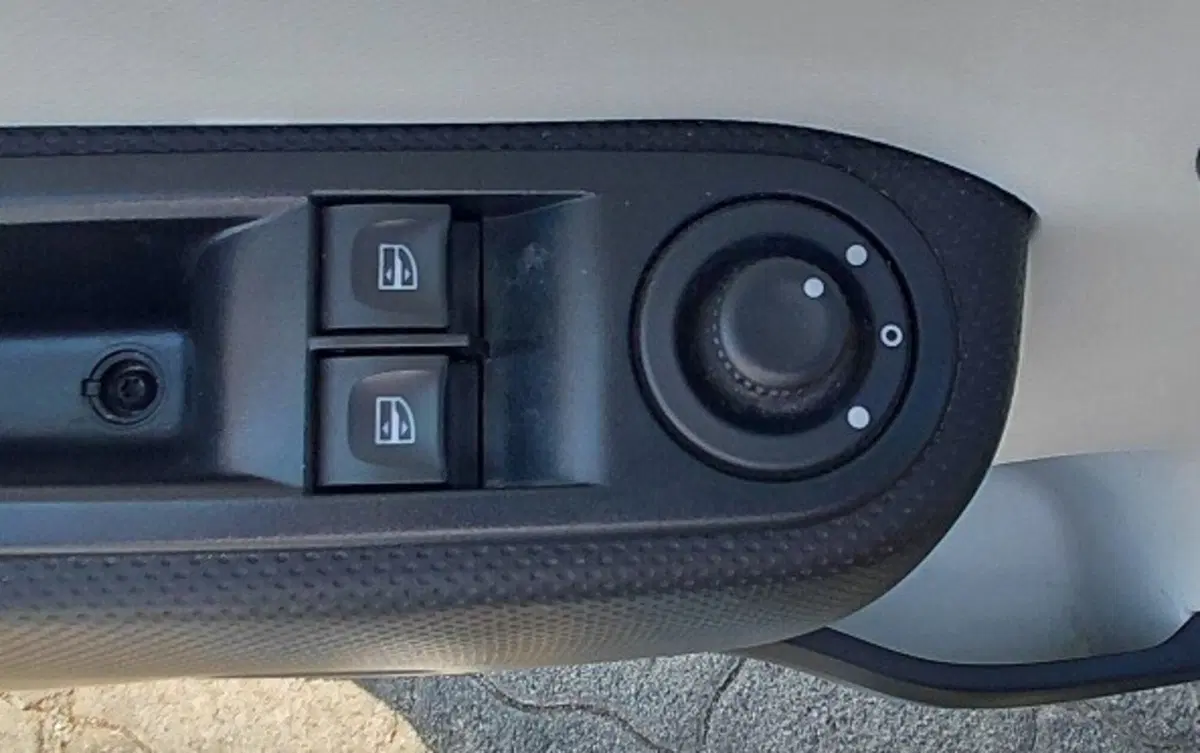 Renault Twingo usata a Cosenza (16)
