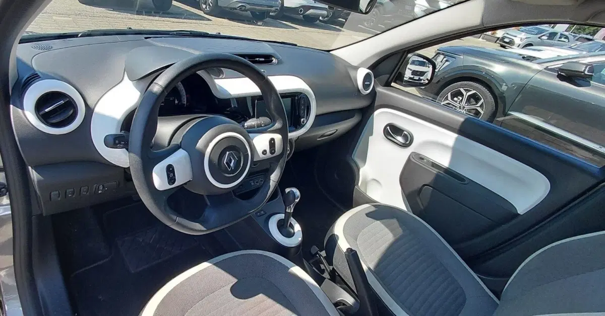 Renault Twingo usata a Cosenza (9)