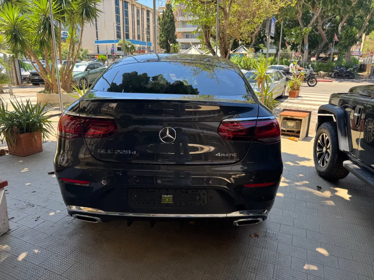 Mercedes-Benz GLC Coupé usata a Palermo (4)