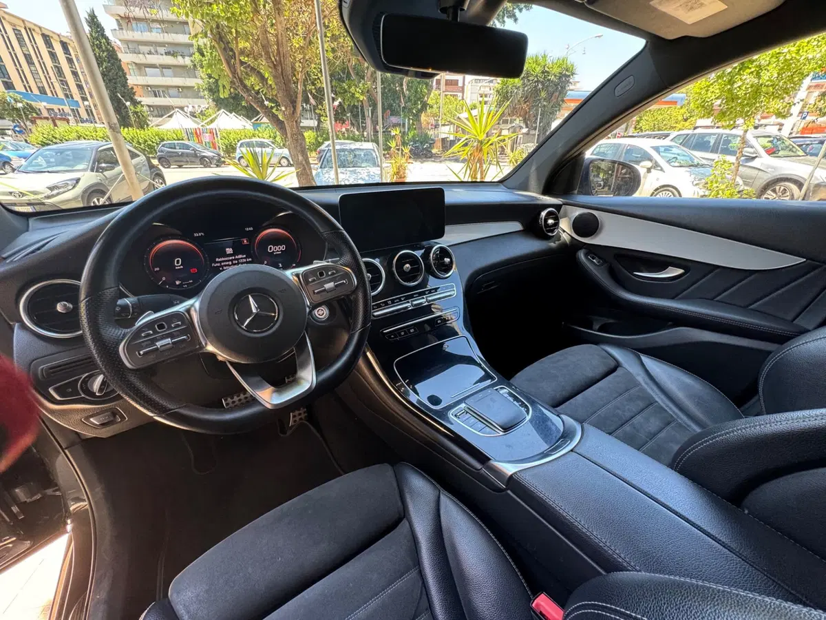 Mercedes-Benz GLC Coupé usata a Palermo (6)