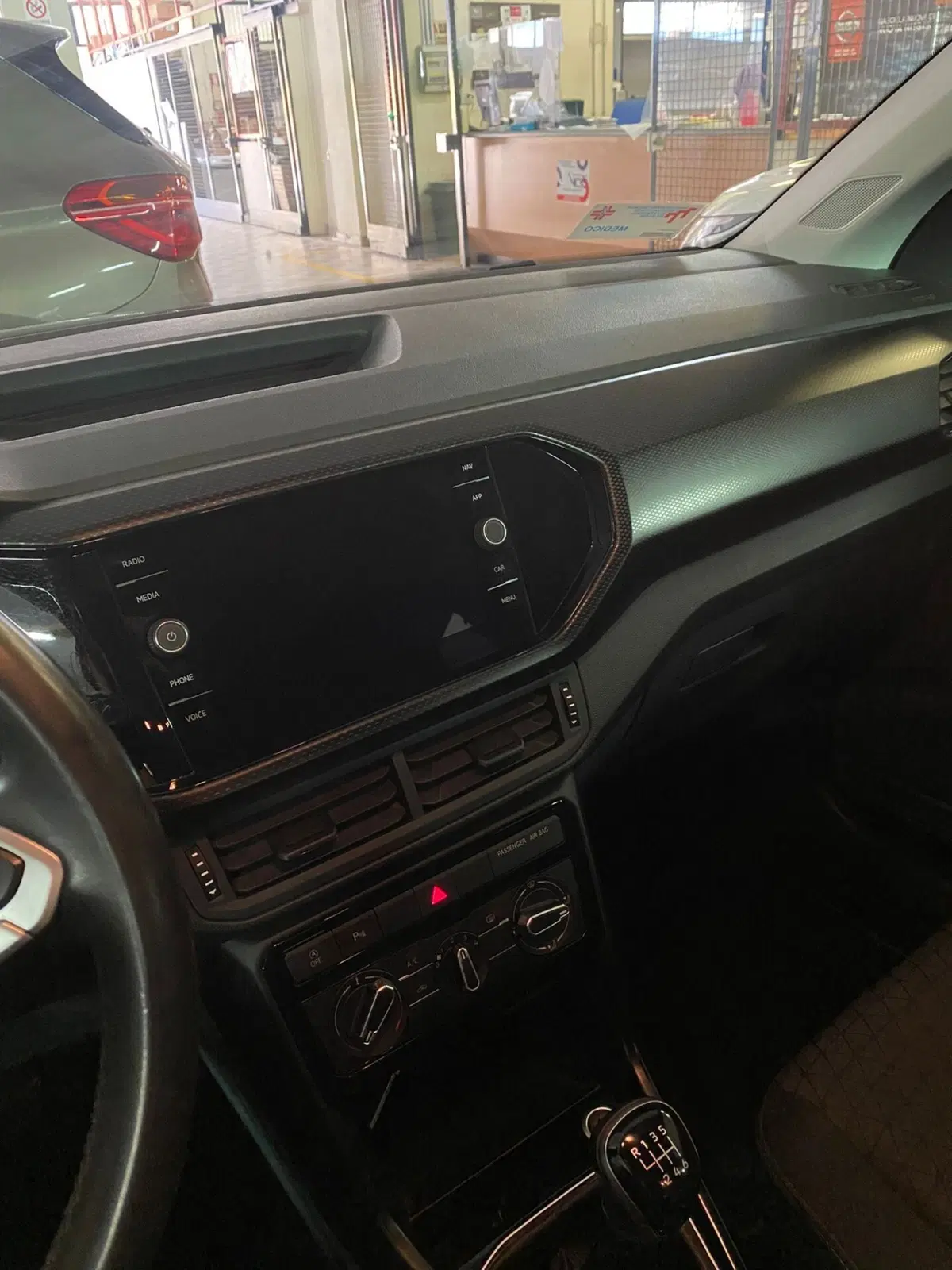 Volkswagen T-Cross usata a Cagliari (7)