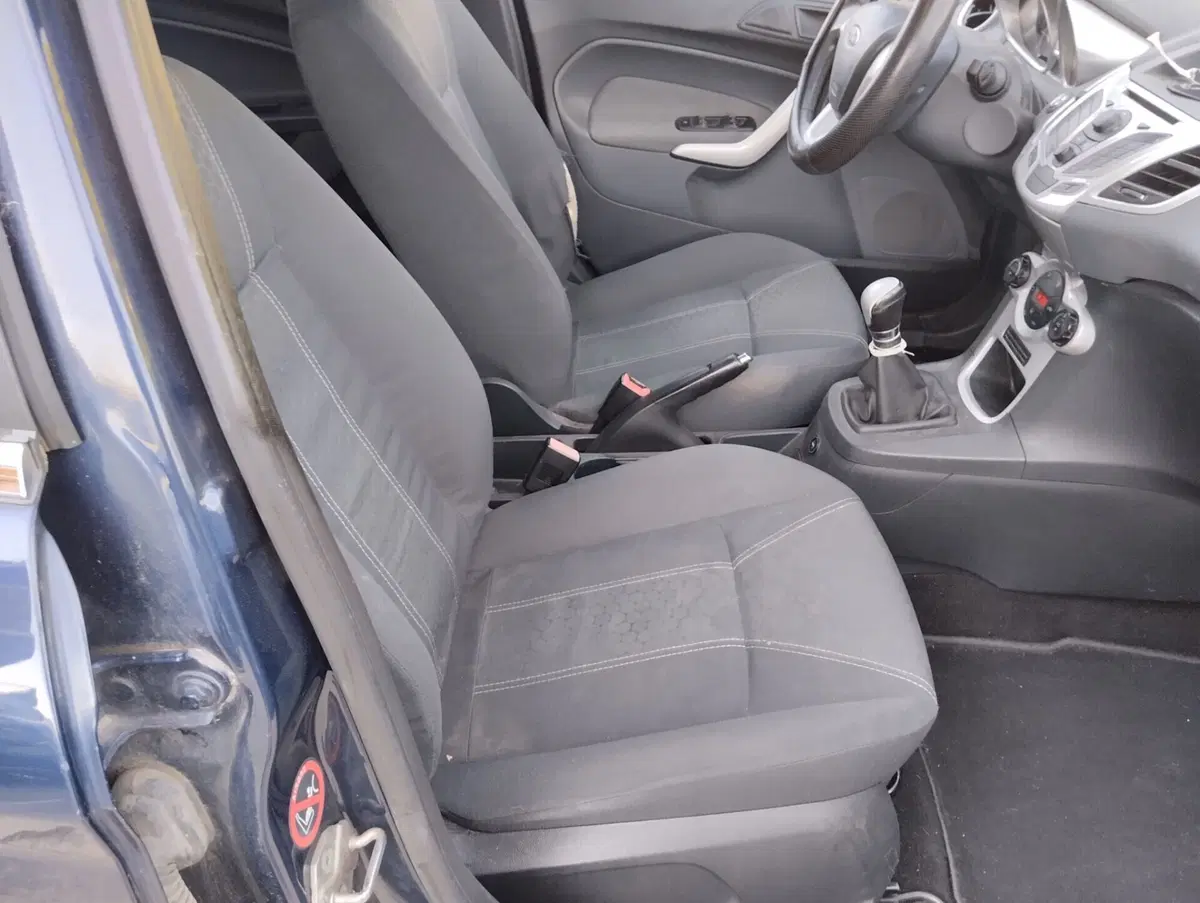 Ford Fiesta usata a Asti (18)