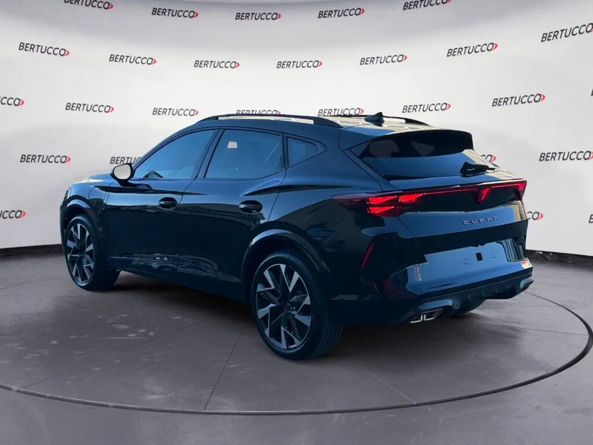 Cupra Formentor nuova a Verona (5)