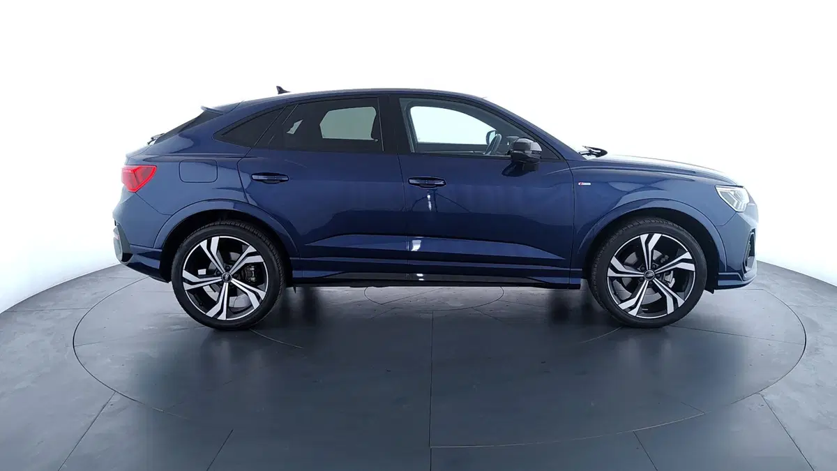 Audi Q3 Sportback usata a Perugia (4)