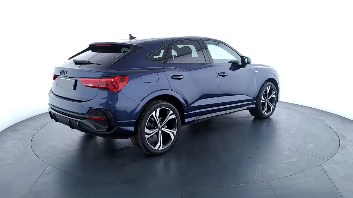 Audi Q3 Sportback usata a Perugia (5)