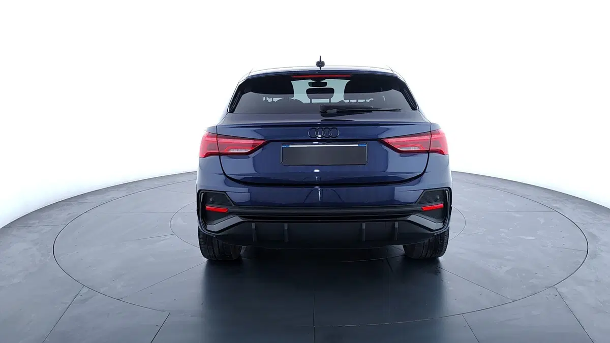 Audi Q3 Sportback usata a Perugia (6)