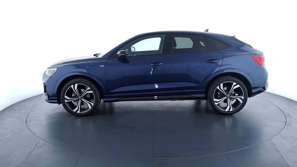 Audi Q3 Sportback usata a Perugia (8)