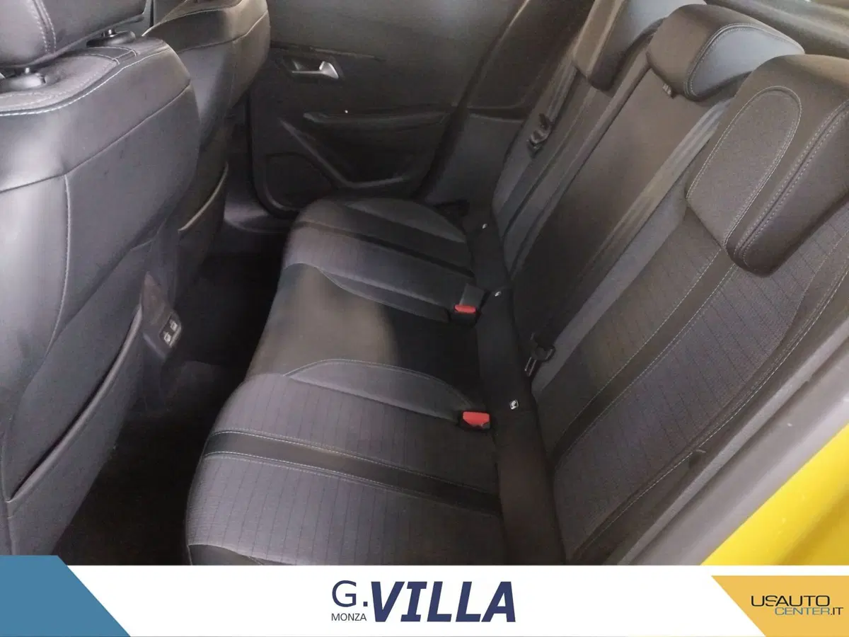 Peugeot 208 usata a Milano (14)