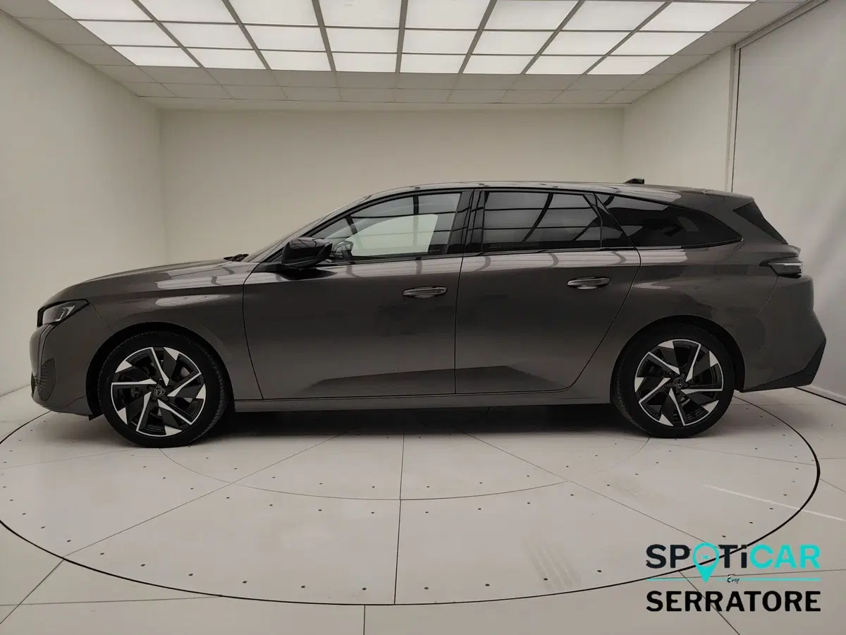 Peugeot 308 SW usata a Como (17)
