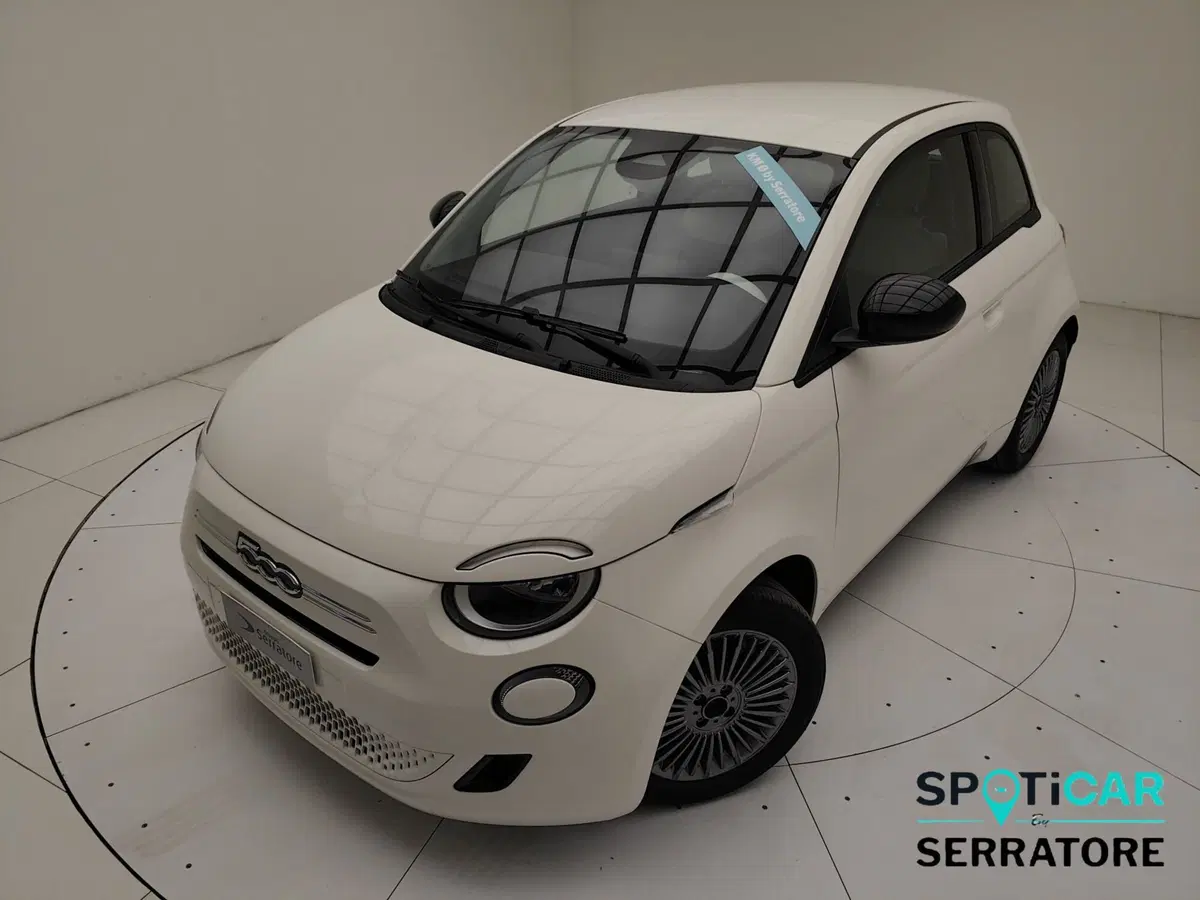 Fiat 500 nuova a Como (12)