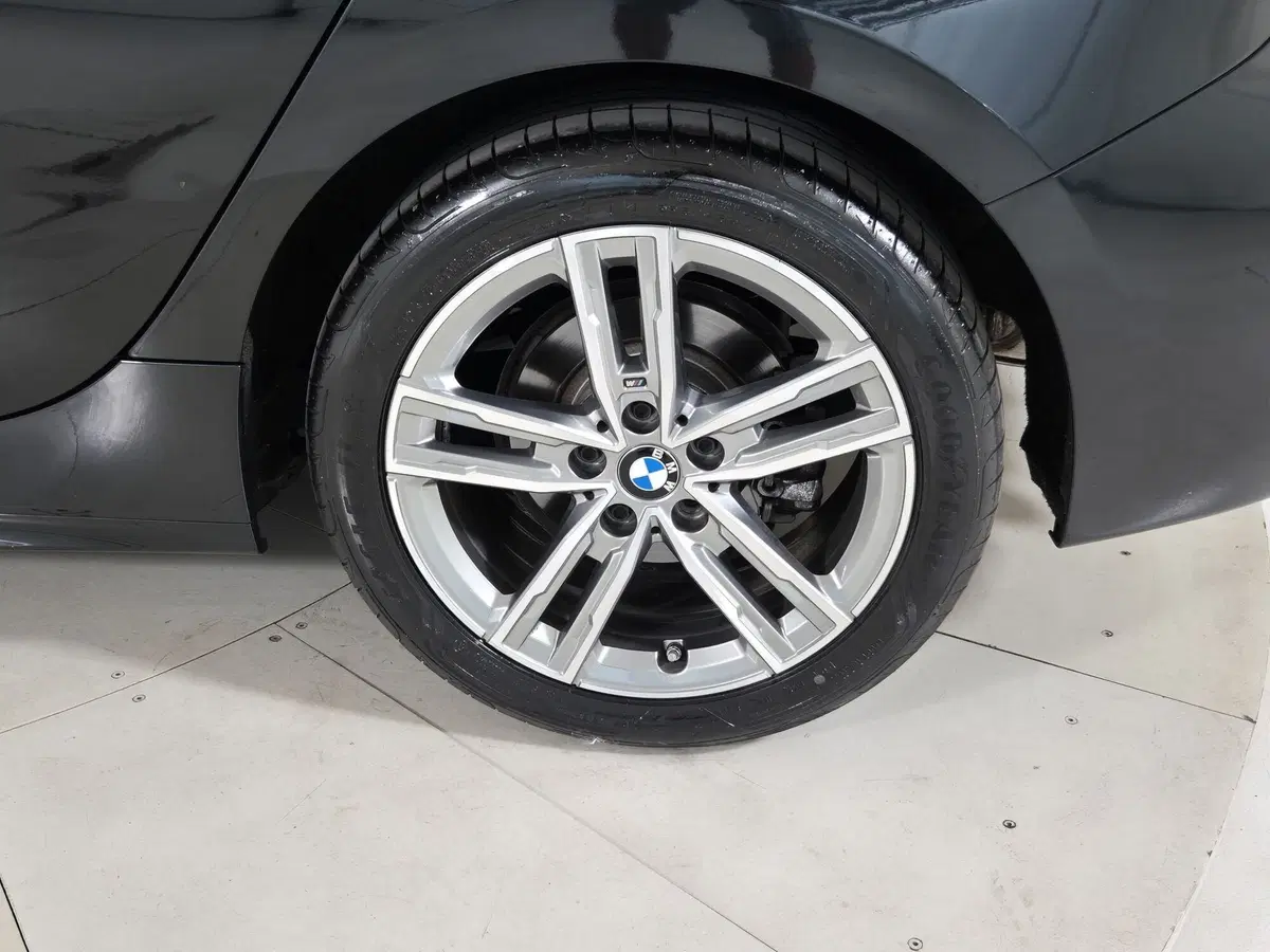 BMW Serie 1 usata a Cuneo (14)