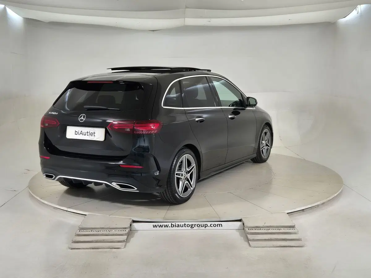 Mercedes-Benz Classe B usata a Torino (4)