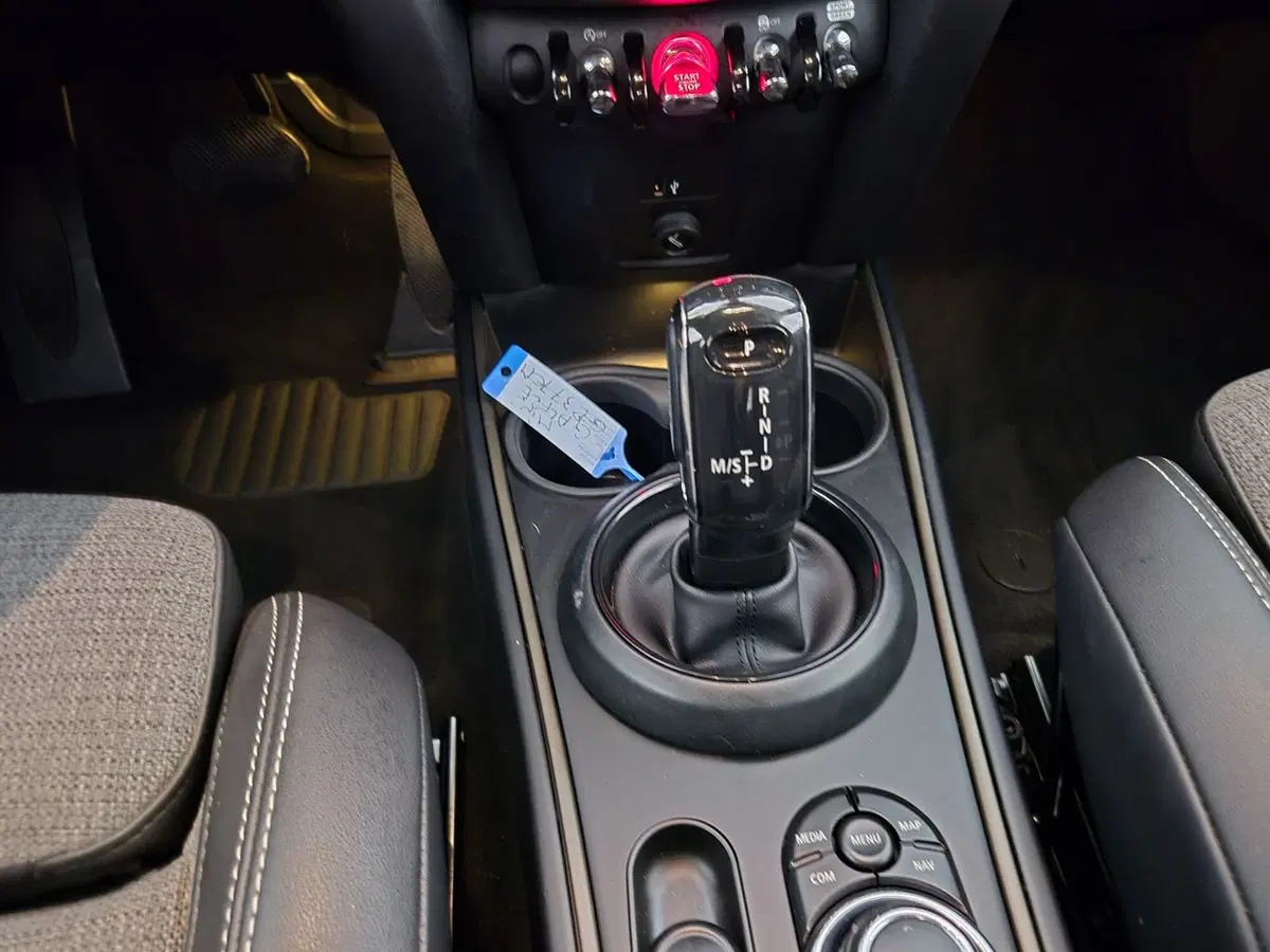 MINI Mini Countryman usata a Torino (12)