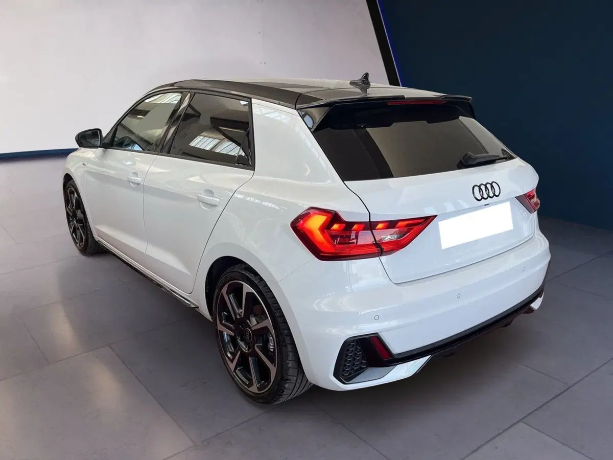 Audi A1 Sportback usata a Torino (4)