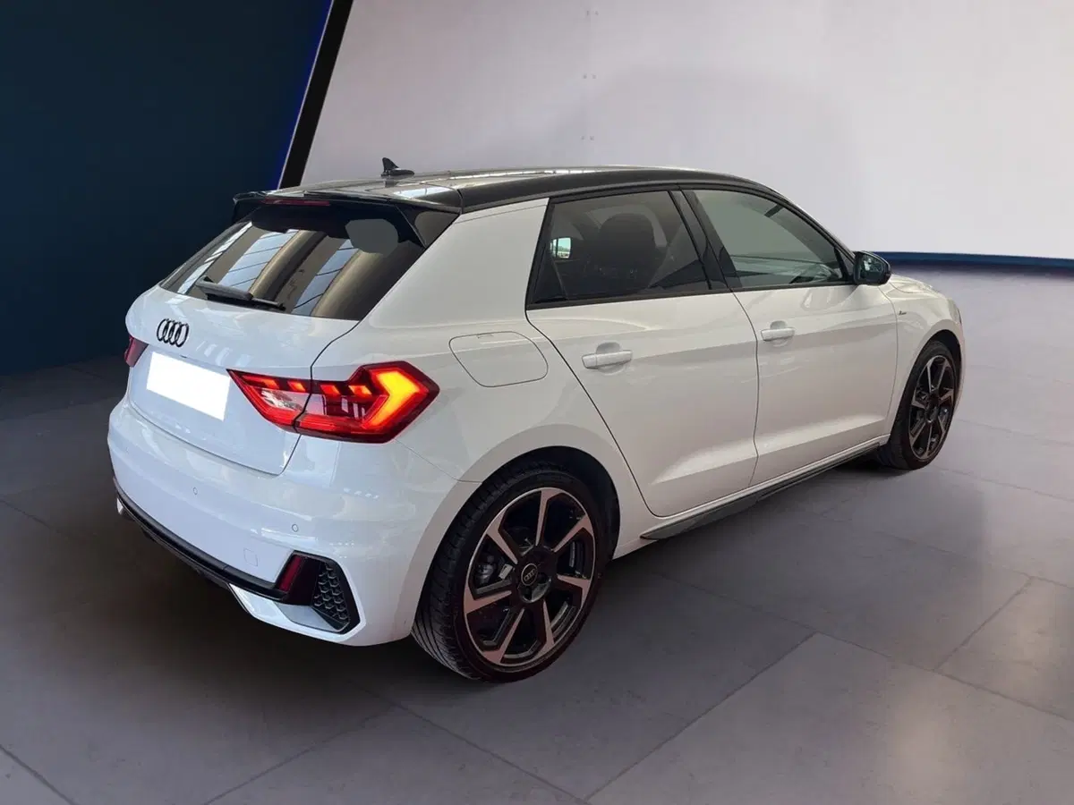 Audi A1 Sportback usata a Torino (6)
