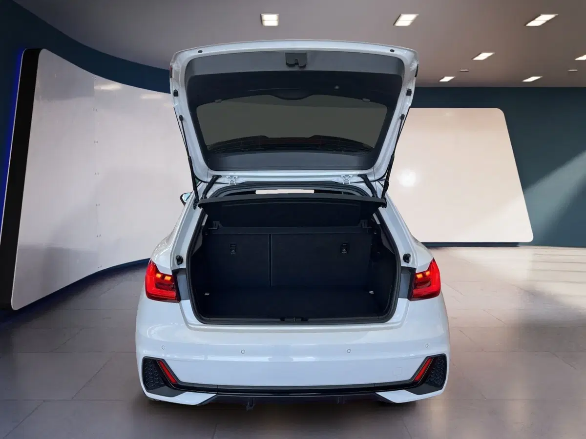 Audi A1 Sportback usata a Torino (8)