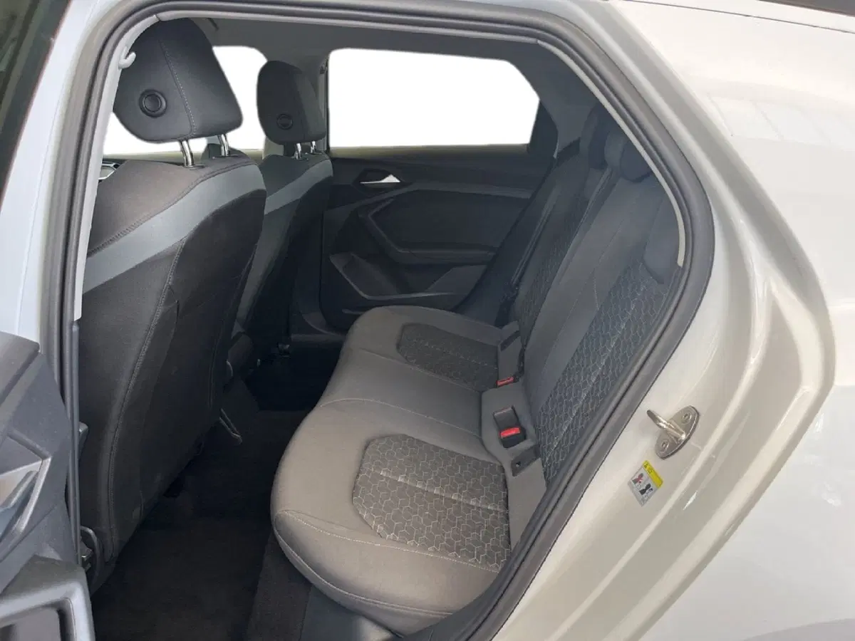 Audi A1 Sportback usata a Torino (9)