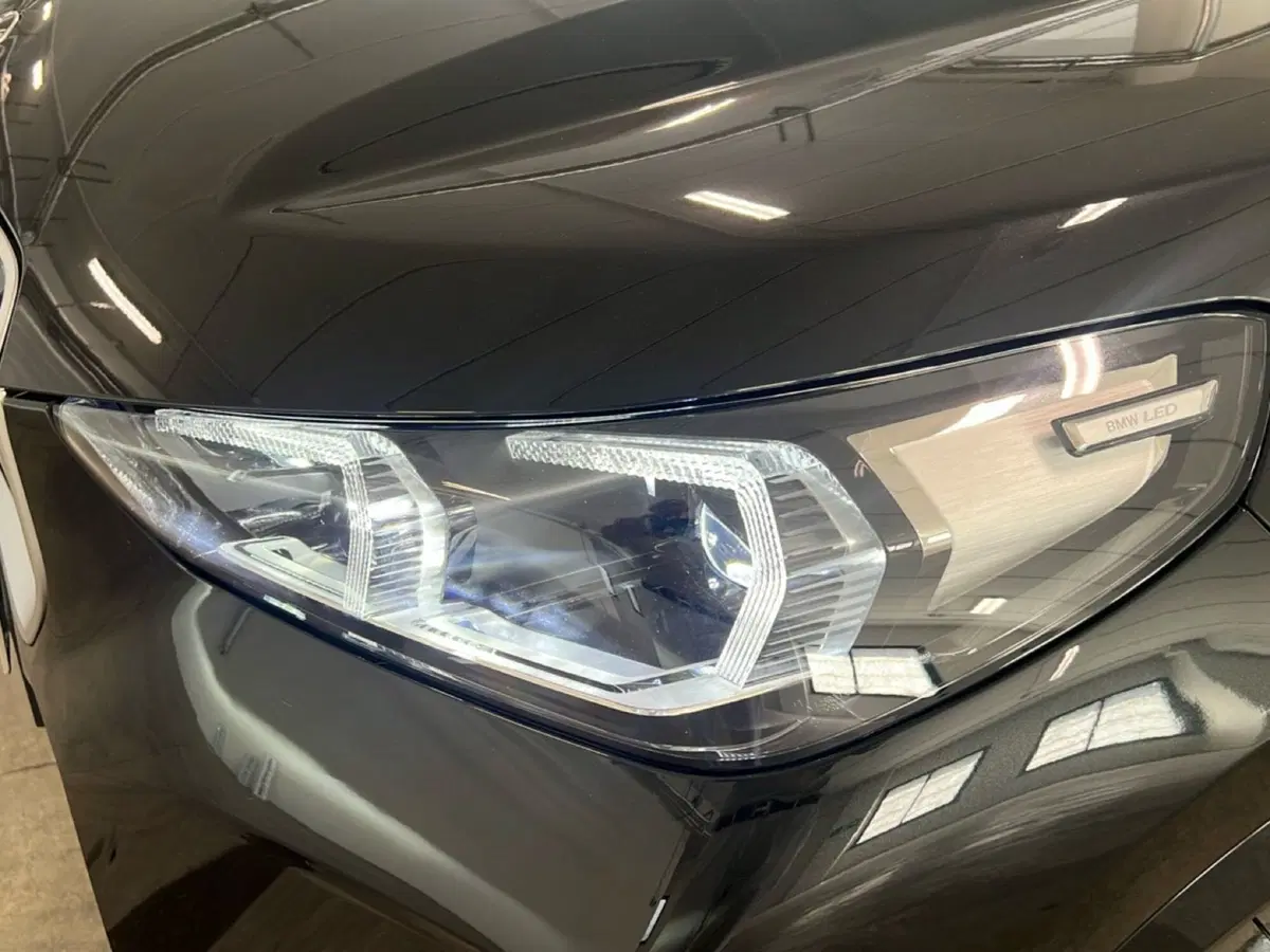 BMW X1 nuova a Genova (9)