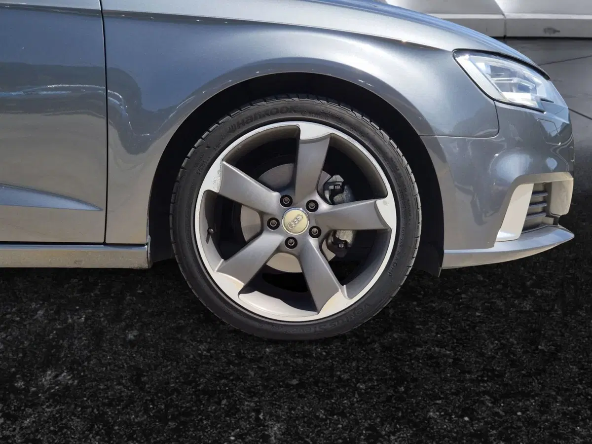 Audi A3 Sportback usata  (13)
