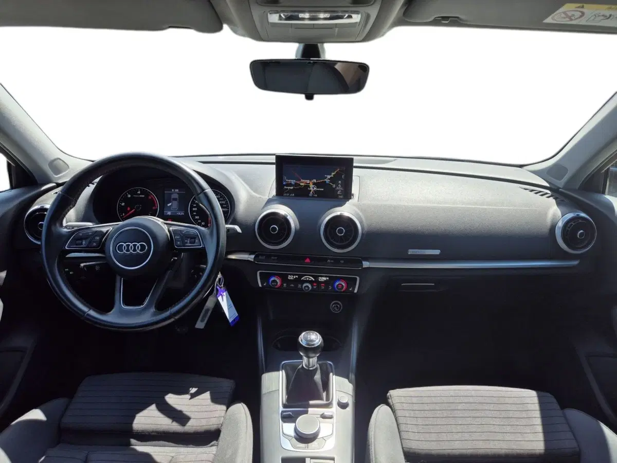 Audi A3 Sportback usata  (8)