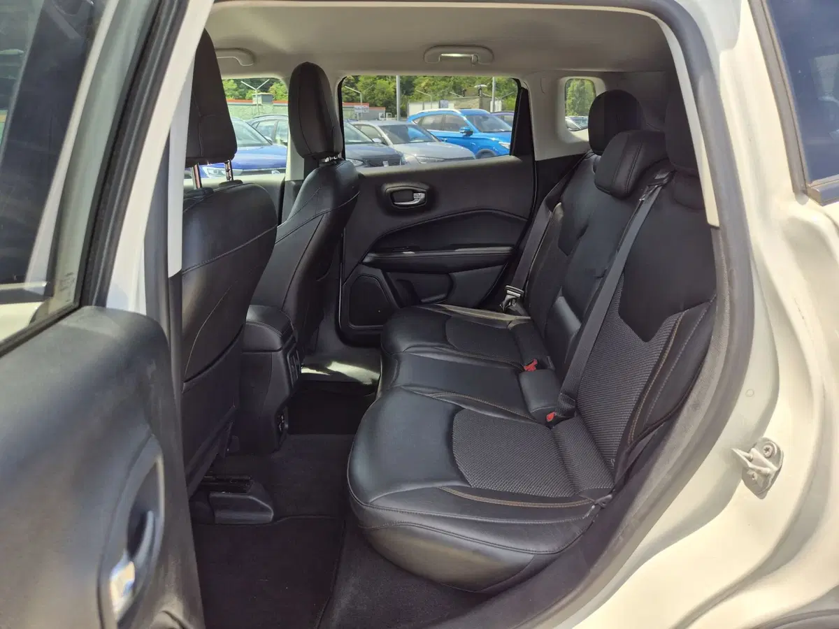 Jeep Compass usata  (7)