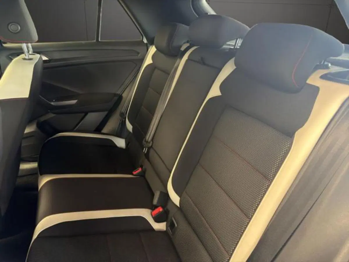 Volkswagen T-Roc usata a Milano (12)