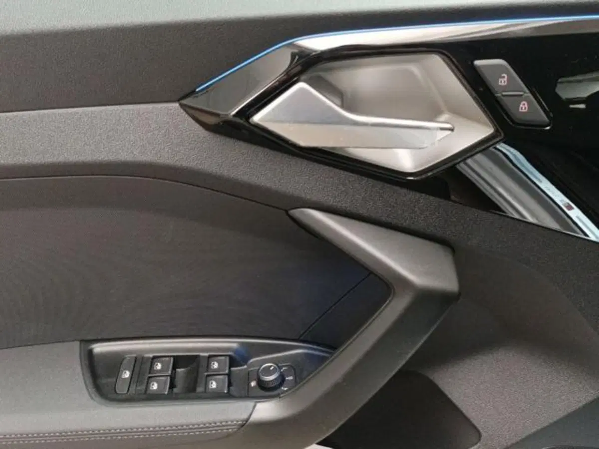Audi A1 Sportback nuova a Milano (14)