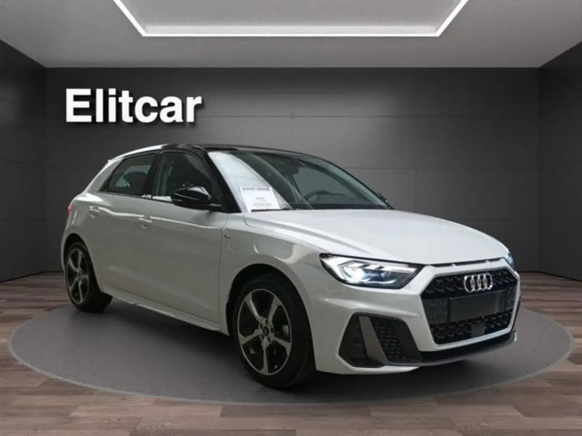 Audi A1 Sportback nuova a Milano (5)