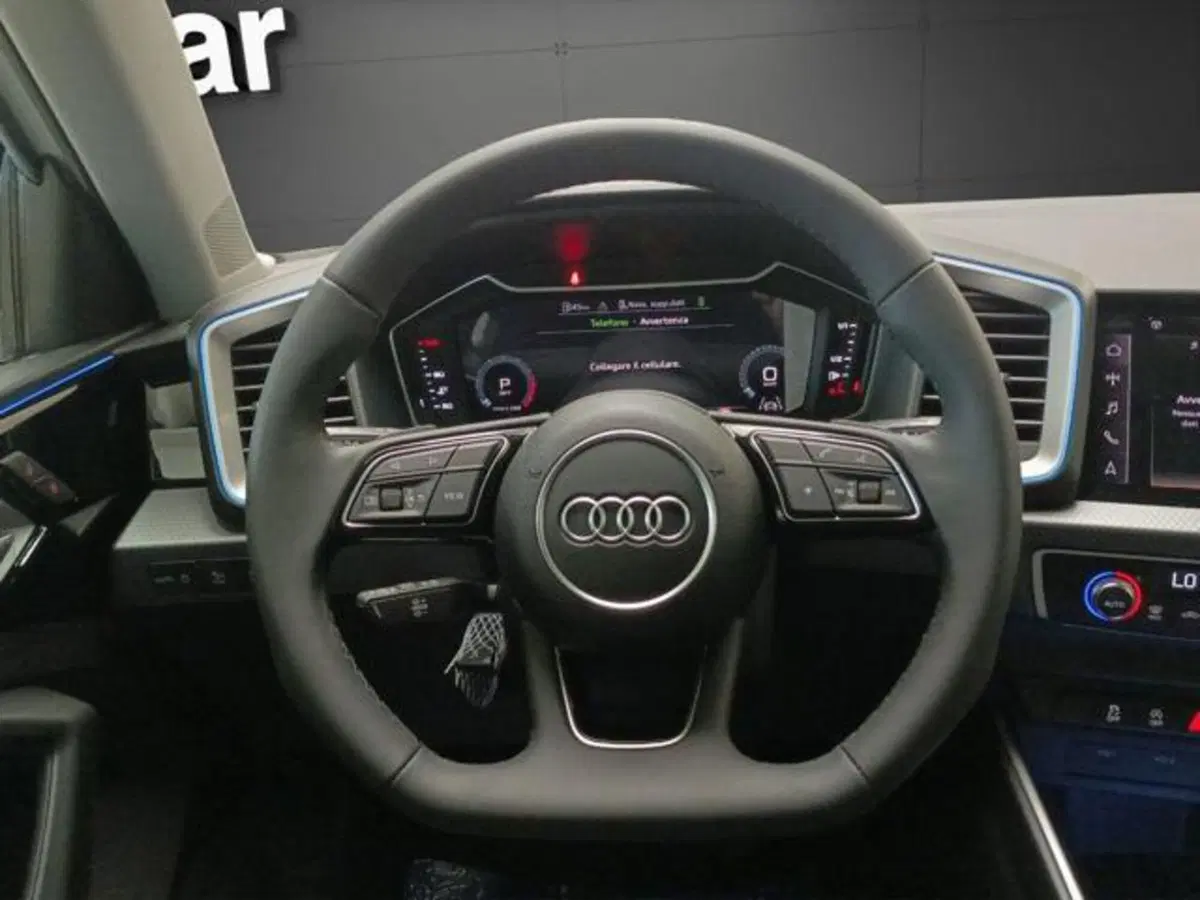 Audi A1 Sportback nuova a Milano (10)