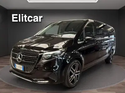 Mercedes-Benz Classe V 250 d Automatic Executive Extralong del 2025 usata a Magenta