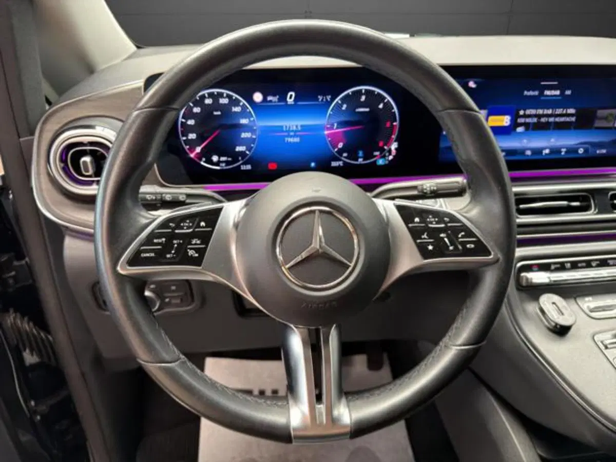 Mercedes-Benz Classe V usata a Milano (8)