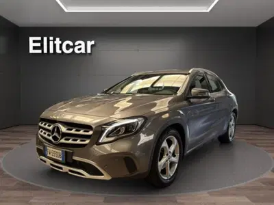 Mercedes-Benz GLA SUV 180 d Automatic Sport del 2018 usata a Magenta