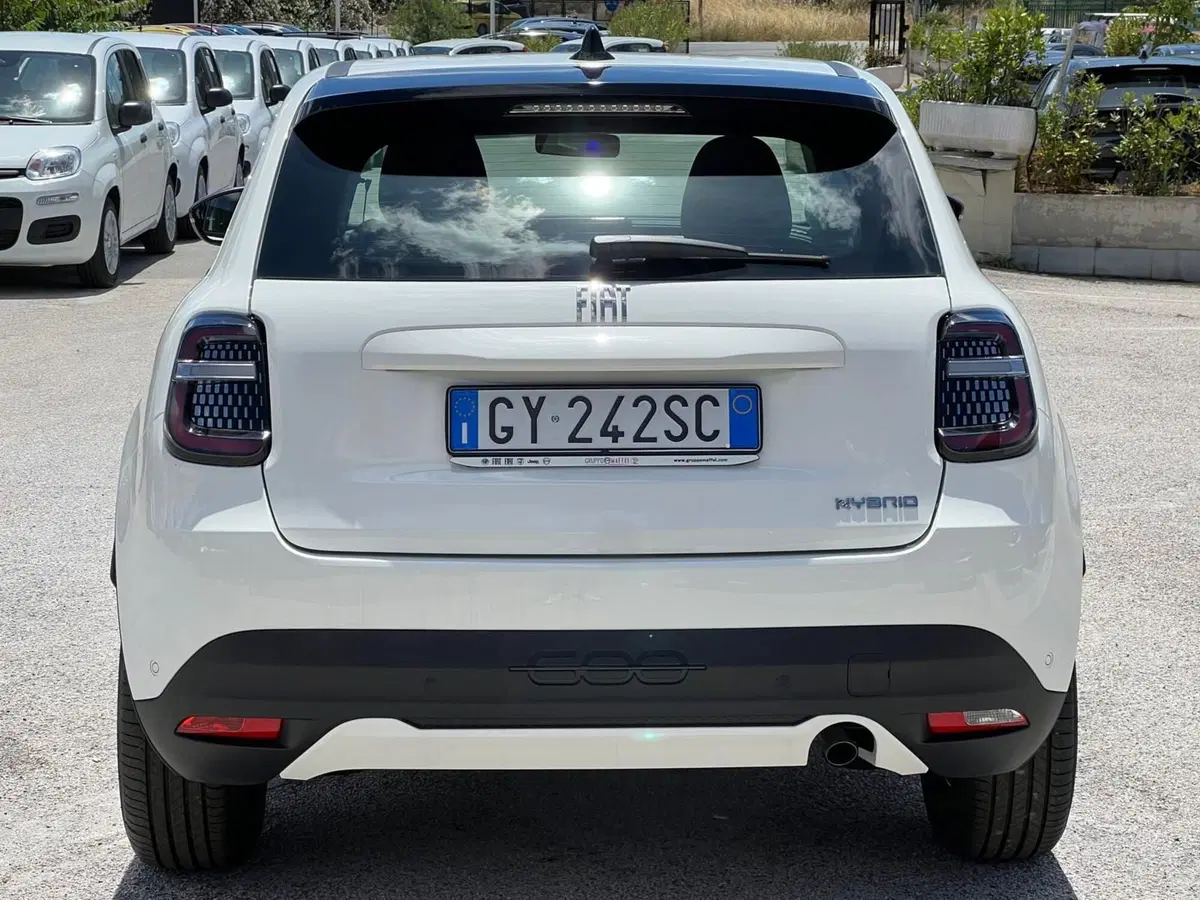Fiat 600 nuova a Matera (9)