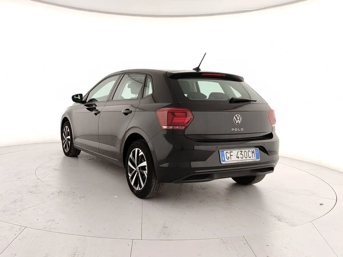 Volkswagen Polo usata a Caserta (4)