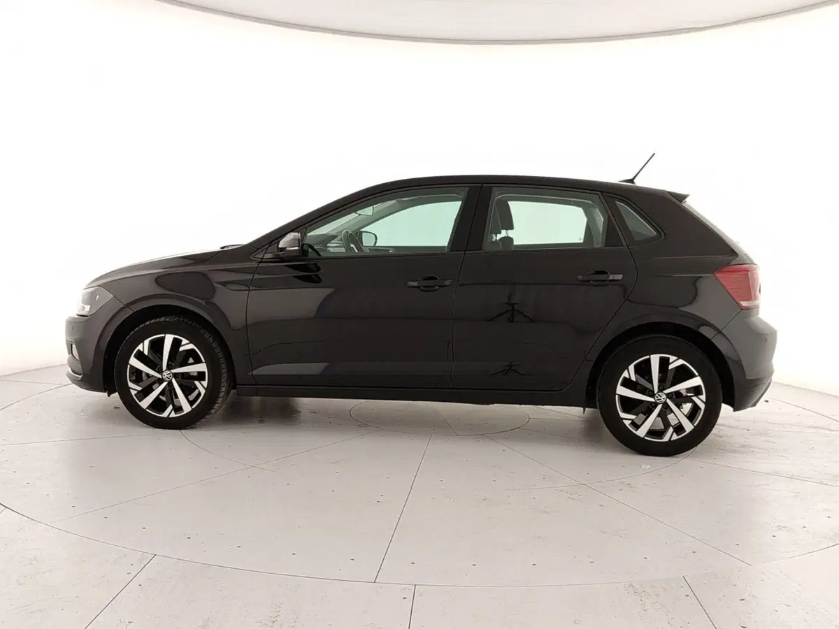 Volkswagen Polo usata a Caserta (8)