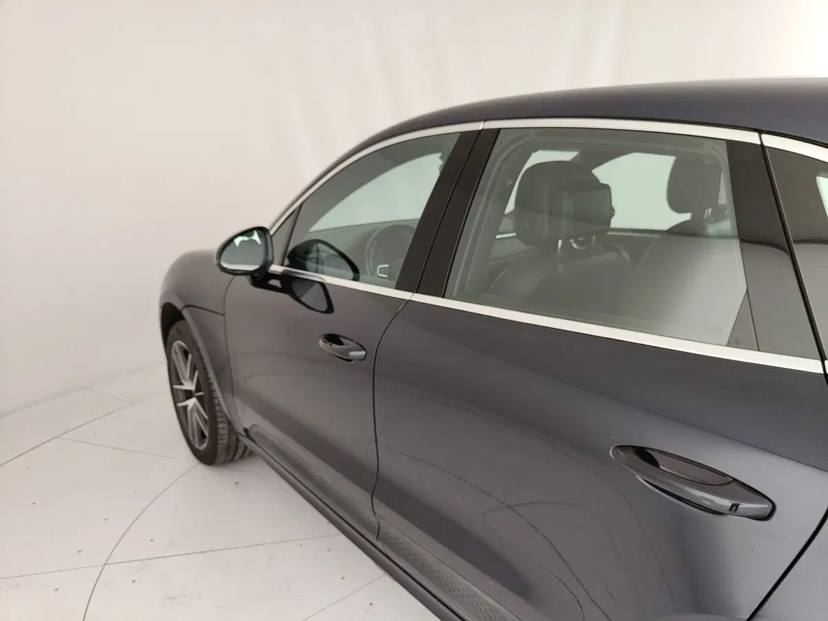 Porsche Macan usata a Caserta (12)