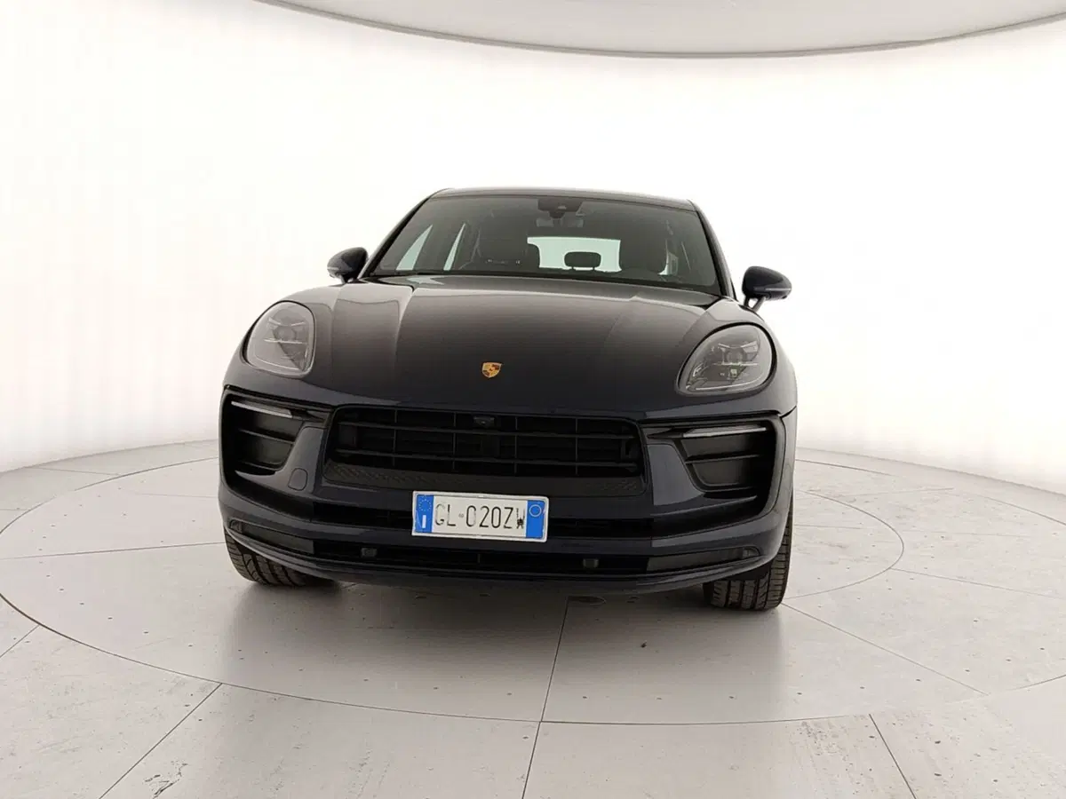 Porsche Macan usata a Caserta (2)