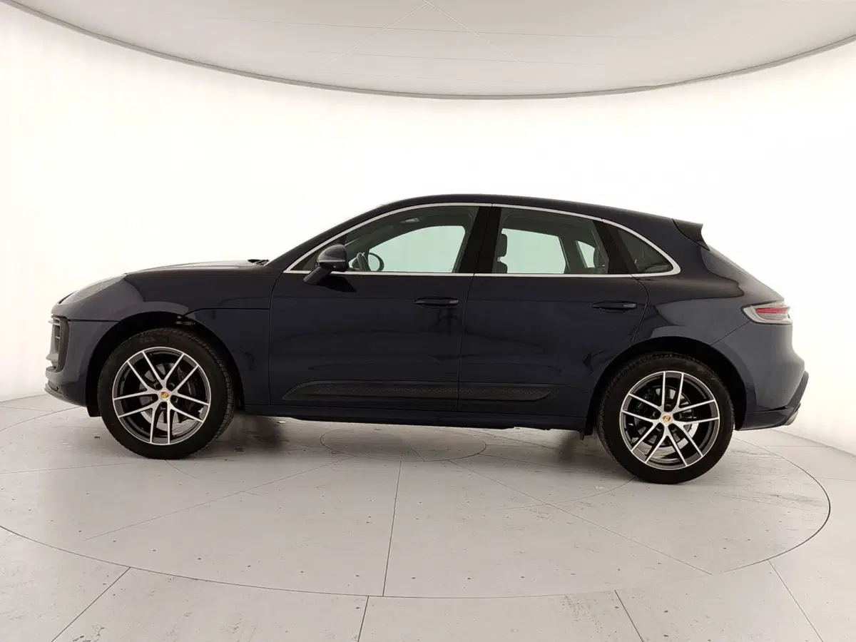 Porsche Macan usata a Caserta (8)