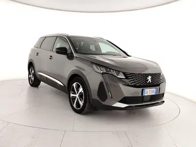 Peugeot 5008 1.5 bluehdi Allure Pack s&amp;s 130cv eat8 del 2024 usata a Caserta
