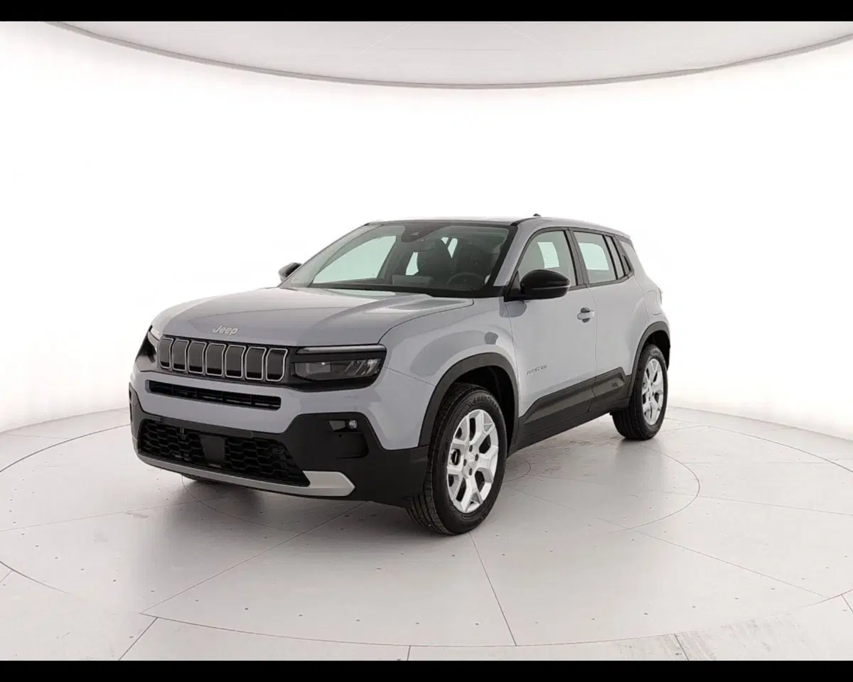 Jeep Avenger nuova a Caserta (3)